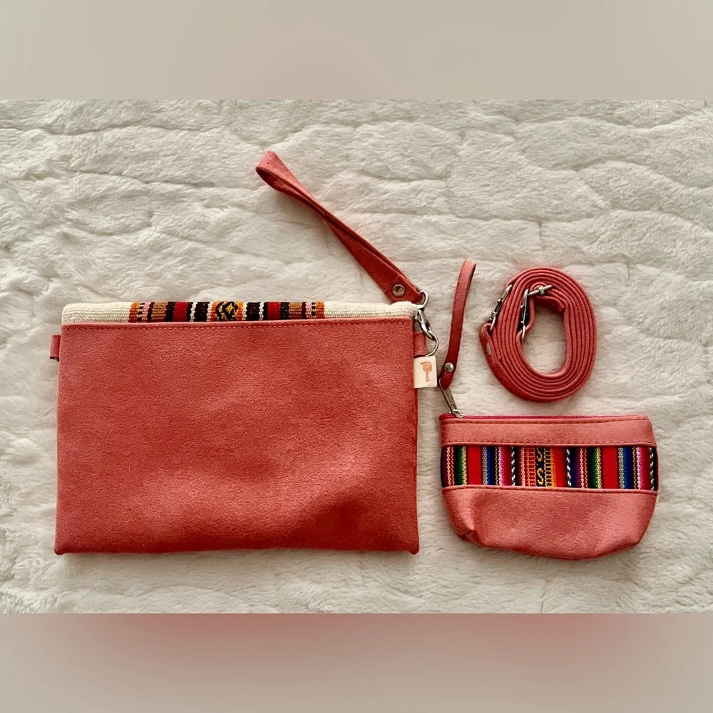 Peruvian Handmade Woman Pouch with a cross body strap Bag Set New without tags.